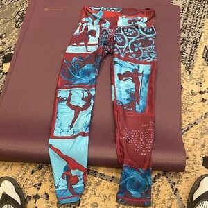 Niyama Sol Red and Blue Artistic Leggings